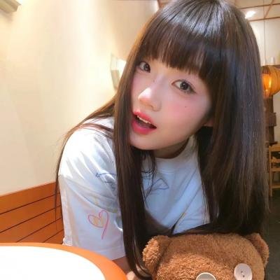 雨中的女人