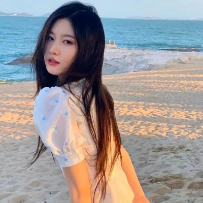 曾逢君时花照眼